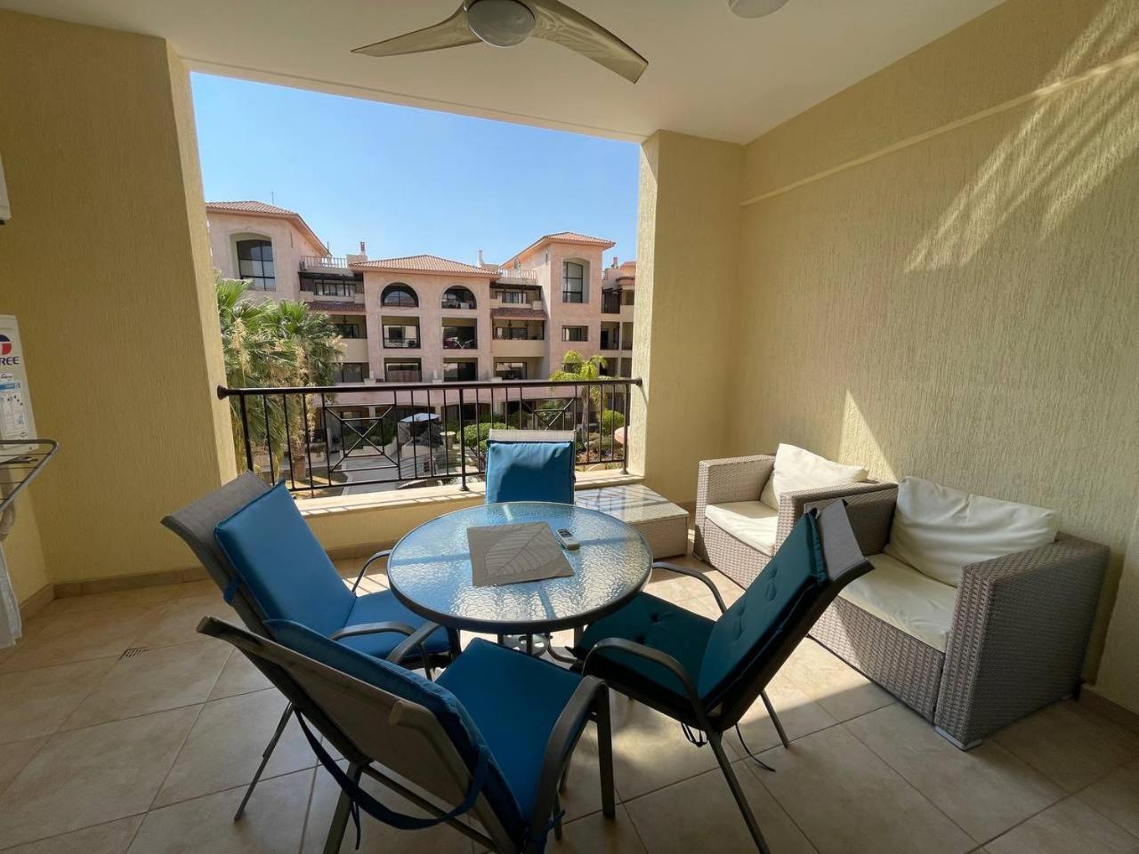 Queens Gardens Pafos Dış mekan fotoğraf