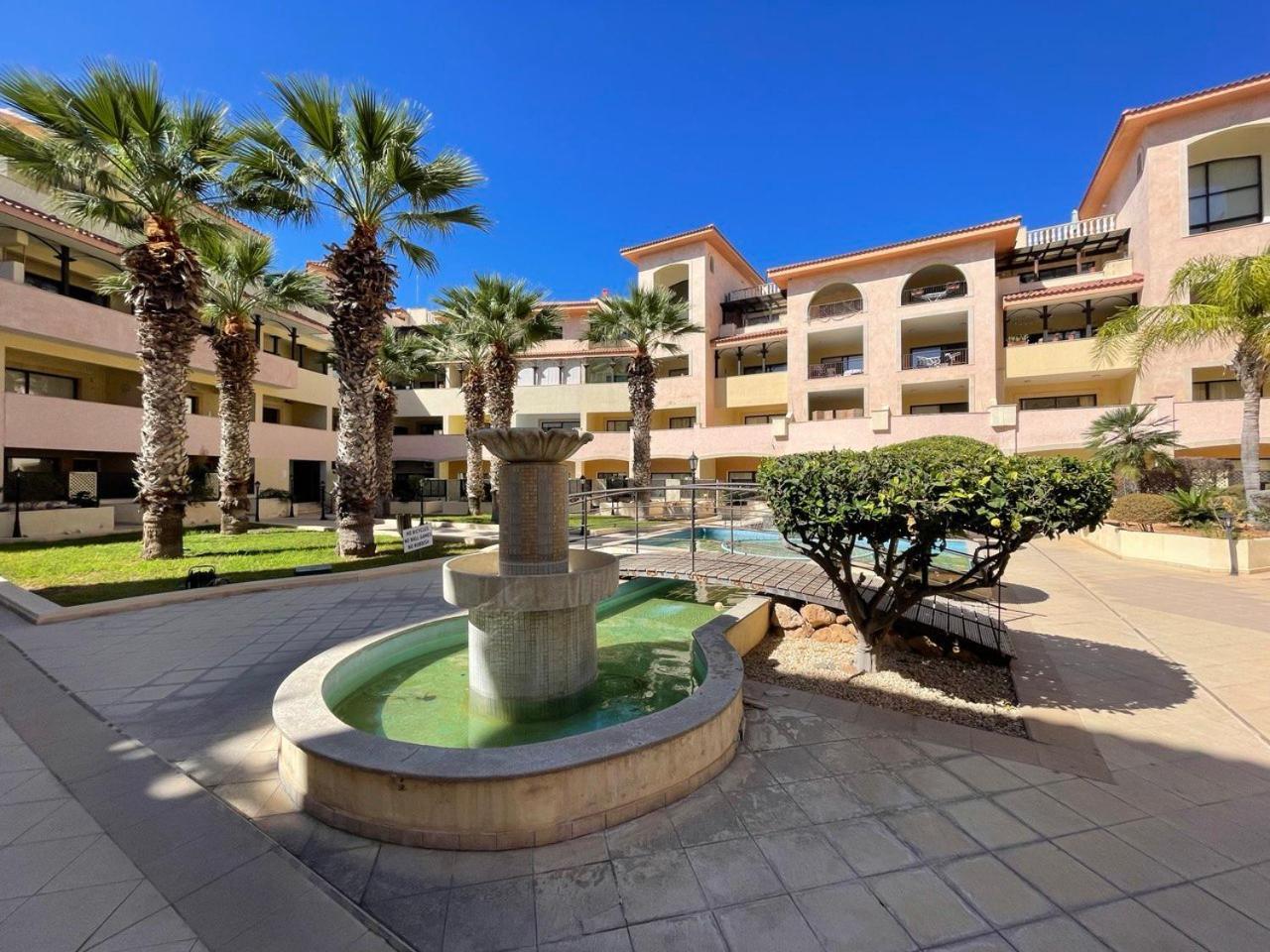 Queens Gardens Pafos Dış mekan fotoğraf
