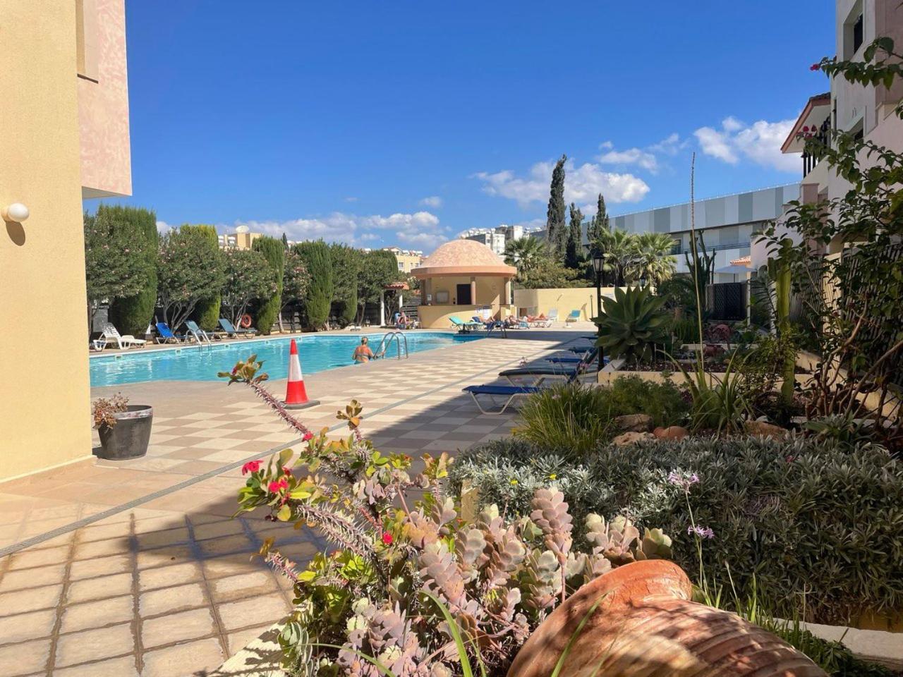 Queens Gardens Pafos Dış mekan fotoğraf