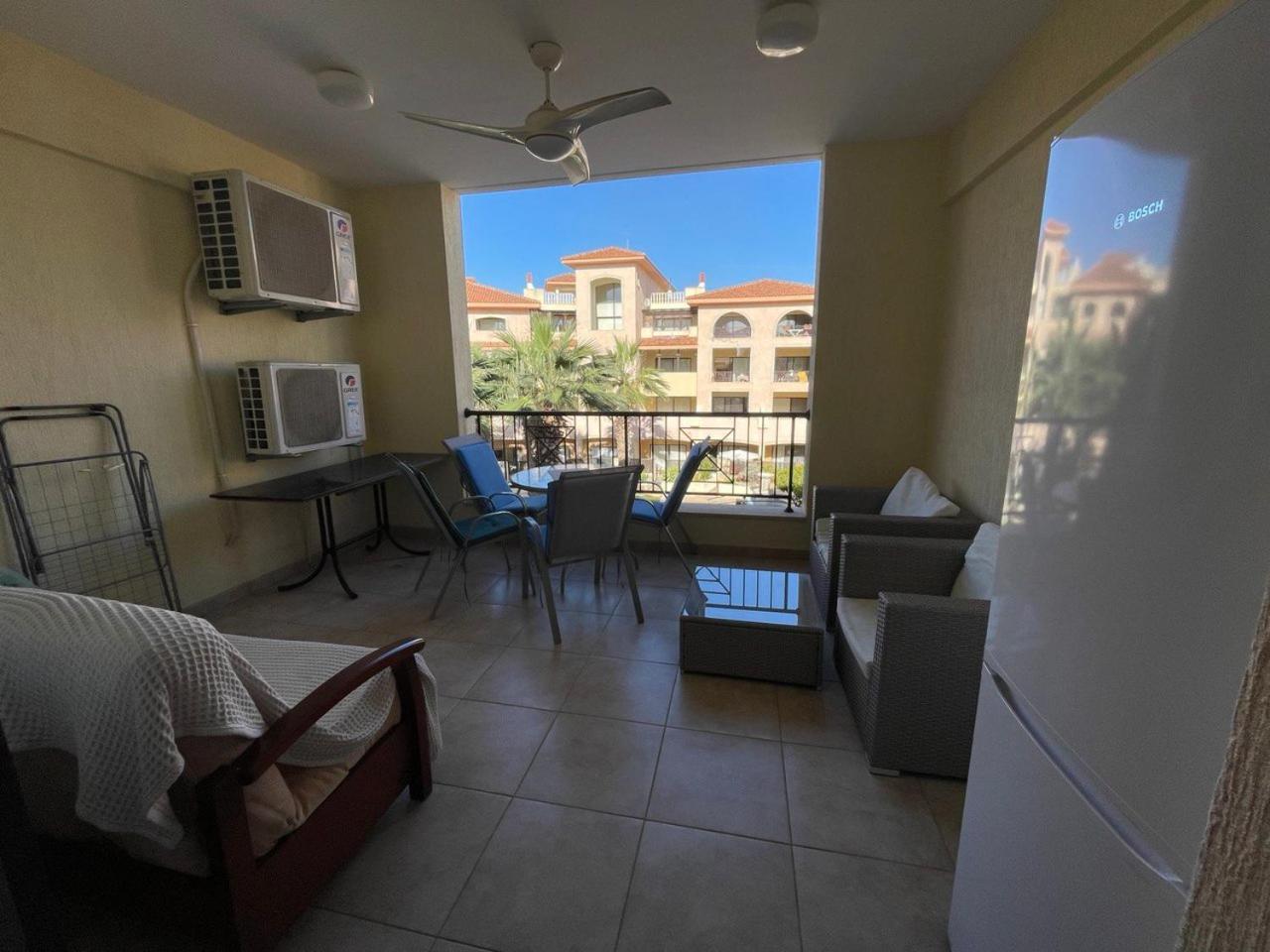 Queens Gardens Pafos Dış mekan fotoğraf